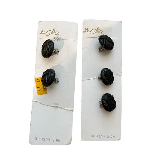 Vintage Le Chic Buttons NEW Old Stock Black Set of 5 - Picture 1 of 7